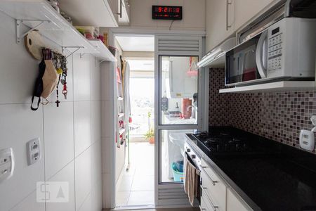 Cozinha de apartamento à venda com 3 quartos, 69m² em Moinho Velho, São Paulo