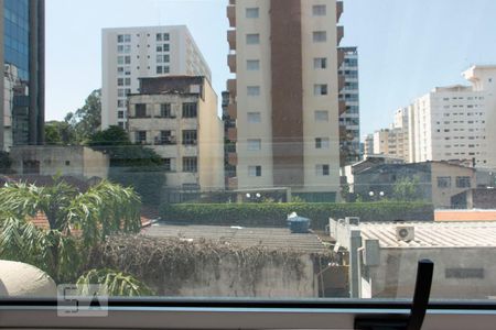 Vista da sala de apartamento para alugar com 1 quarto, 30m² em Pinheiros, São Paulo