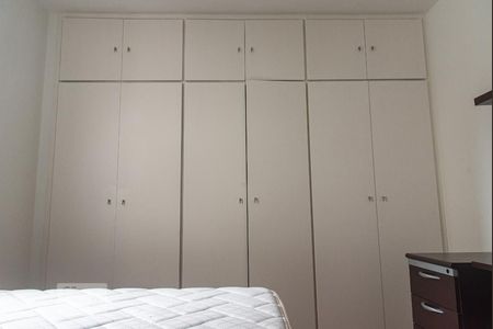 Quarto 1 de apartamento para alugar com 3 quartos, 140m² em Vila Mariana, São Paulo