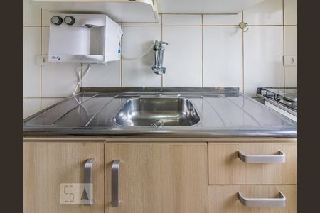 Cozinha de apartamento à venda com 1 quarto, 38m² em Luz, São Paulo