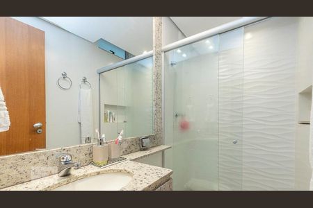 Banheiro de apartamento para alugar com 2 quartos, 72m² em Vale do Sereno, Nova Lima