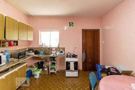 Casa à venda com 150m², 2 quartos e sem vaga Casa à venda com 150m², 2 quartos e sem vagaCozinha