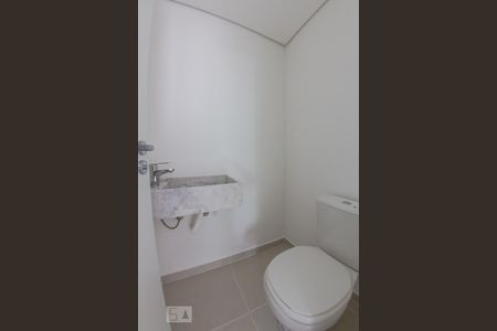 Lavabo de apartamento para alugar com 1 quarto, 57m² em Petrópolis, Porto Alegre