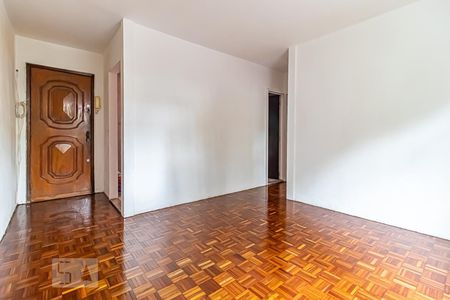 Sala de apartamento para alugar com 2 quartos, 50m² em Taquara, Rio de Janeiro