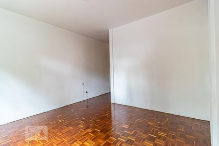 Sala de apartamento para alugar com 2 quartos, 50m² em Taquara, Rio de Janeiro