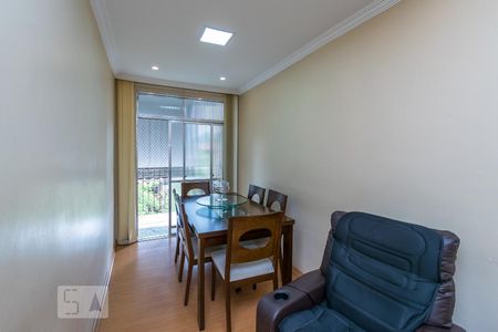 Sala de apartamento à venda com 2 quartos, 68m² em Irajá, Rio de Janeiro