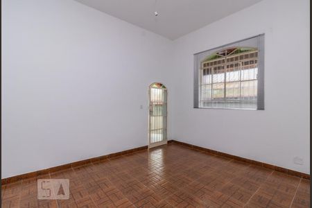 Sala 1 de casa para alugar com 3 quartos, 220m² em Céu Azul, Belo Horizonte