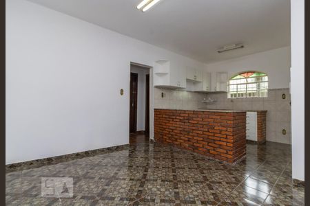 Sala 2 de casa para alugar com 3 quartos, 220m² em Céu Azul, Belo Horizonte