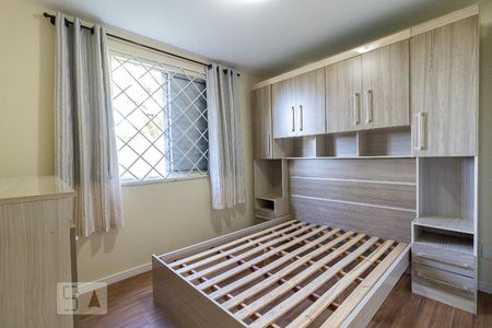 Quarto 1 de apartamento para alugar com 2 quartos, 48m² em Pinheirinho, Curitiba