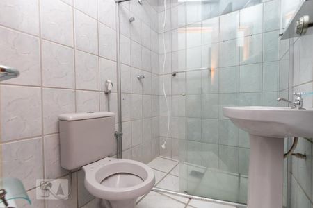 Banheiro de apartamento à venda com 3 quartos, 72m² em Padre Eustáquio, Belo Horizonte