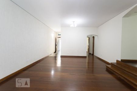 Sala de casa à venda com 5 quartos, 280m² em Jardim Avelino, São Paulo