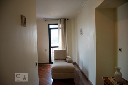 Sala de apartamento para alugar com 5 quartos, 310m² em Vila Bastos, Santo André