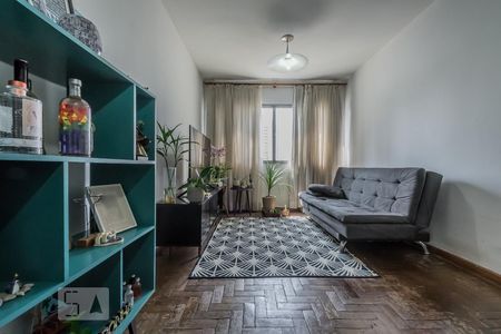 Sala de apartamento para alugar com 2 quartos, 80m² em Jardim das Acácias, São Paulo