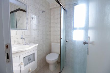 Banheiro de apartamento para alugar com 2 quartos, 76m² em Vila Santa Catarina, São Paulo