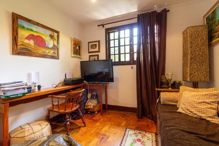 Escritório de casa para alugar com 4 quartos, 460m² em Jaguaré, São Paulo