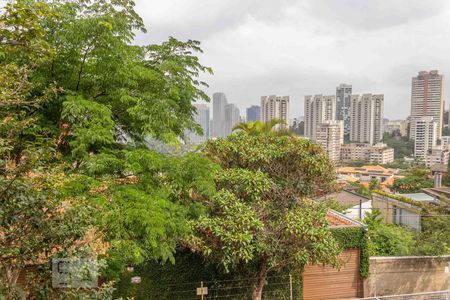 Vista suíte 2 de casa à venda com 3 quartos, 296m² em Jardim Panorama, São Paulo