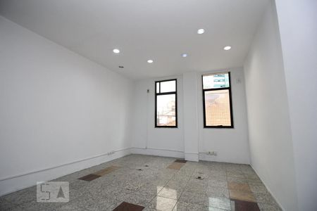 Sala de kitnet/studio para alugar com 1 quarto, 61m² em Centro, Rio de Janeiro