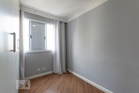 Quarto 1 de apartamento para alugar com 2 quartos, 47m² em Taboão, São Paulo