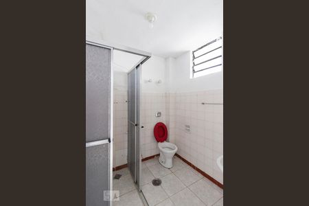 Banheiro de apartamento para alugar com 1 quarto, 55m² em Água Fria, São Paulo