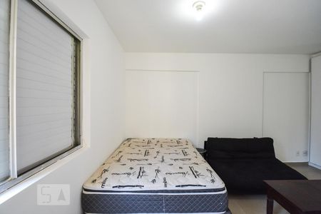 Studio de kitnet/studio para alugar com 1 quarto, 25m² em Cerqueira César, São Paulo