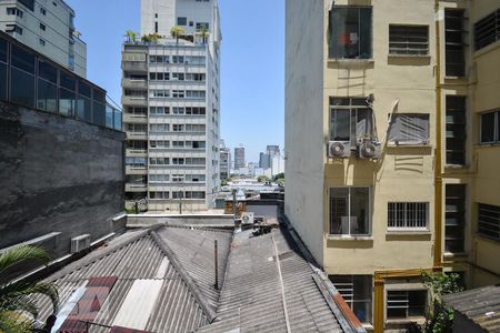 Vista de kitnet/studio para alugar com 1 quarto, 25m² em Cerqueira César, São Paulo