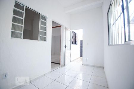 sala de casa para alugar com 2 quartos, 70m² em Vila Georgina, Campinas