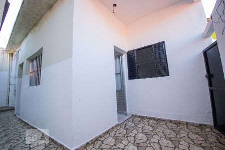 fachada de casa para alugar com 2 quartos, 70m² em Vila Georgina, Campinas