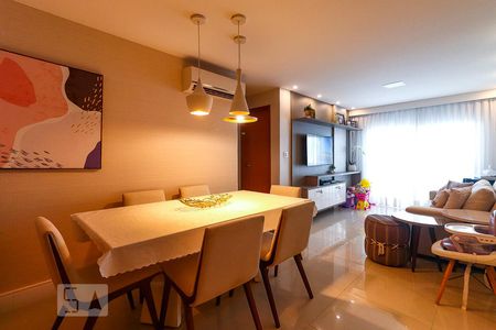 Sala de apartamento à venda com 2 quartos, 85m² em Recreio dos Bandeirantes, Rio de Janeiro