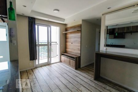 Sala de apartamento para alugar com 3 quartos, 57m² em Jardim Las Vegas, Guarulhos