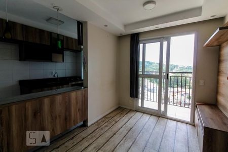 Sala de apartamento para alugar com 3 quartos, 57m² em Jardim Las Vegas, Guarulhos