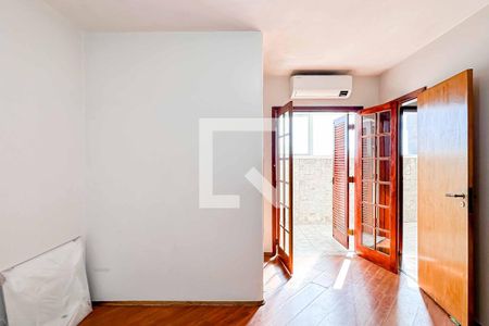 Sala de apartamento para alugar com 4 quartos, 150m² em Jardim Paraíso, São Paulo