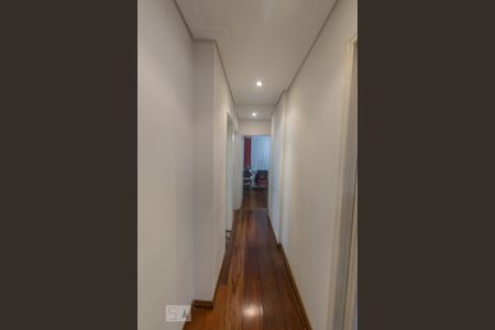 Corredor de apartamento à venda com 3 quartos, 108m² em Chácara Santo Antônio (zona Leste), São Paulo
