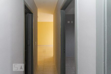 Corredor de apartamento para alugar com 3 quartos, 60m² em Vila Bela, São Paulo