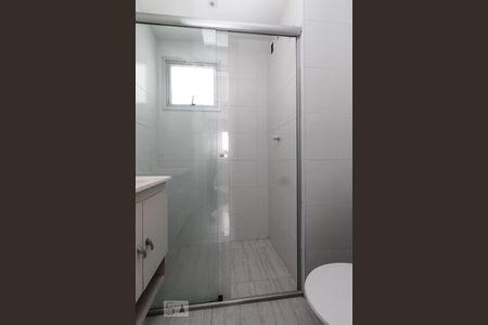 Banheiro de apartamento para alugar com 3 quartos, 60m² em Vila Bela, São Paulo