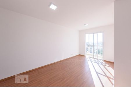 Sala de apartamento para alugar com 2 quartos, 67m² em Vila Industrial, Campinas