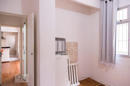 Quarto 1 de apartamento para alugar com 2 quartos, 87m² em Alto Barroca, Belo Horizonte