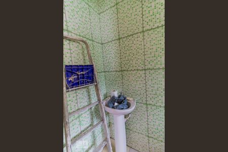 Banheiro da Suíte de casa para alugar com 1 quarto, 30m² em Jardim Ema, Guarulhos