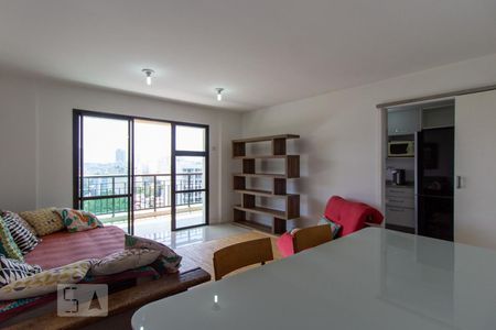 Sala de apartamento para alugar com 2 quartos, 85m² em Laranjeiras, Rio de Janeiro