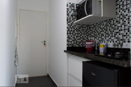 Cozinha de kitnet/studio para alugar com 1 quarto, 27m² em Vila Clementino, São Paulo