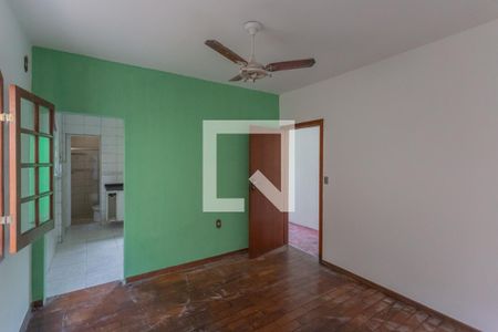 Sala de casa para alugar com 1 quarto, 55m² em Boa Vista, Belo Horizonte