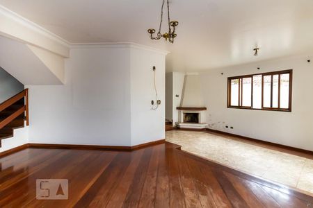 Sala de casa para alugar com 4 quartos, 480m² em Barro Branco (zona Norte), São Paulo