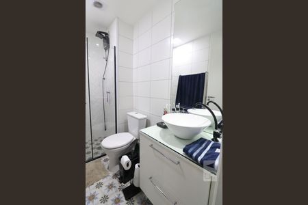 Banheiro de apartamento para alugar com 2 quartos, 34m² em Vila Buarque, São Paulo