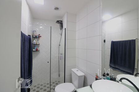 Banheiro de apartamento para alugar com 2 quartos, 34m² em Vila Buarque, São Paulo