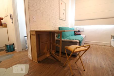 Sala de apartamento para alugar com 2 quartos, 34m² em Vila Buarque, São Paulo