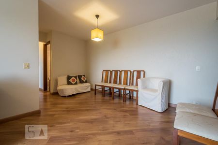 Sala de apartamento para alugar com 3 quartos, 84m² em Santo Amaro, São Paulo