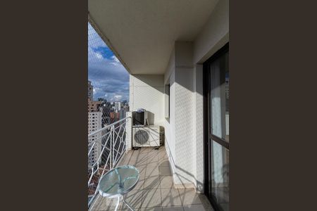 Varanda de apartamento para alugar com 2 quartos, 52m² em Vila Olímpia, São Paulo