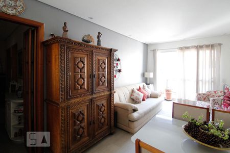 Sala de apartamento para alugar com 3 quartos, 78m² em Camargos, Guarulhos