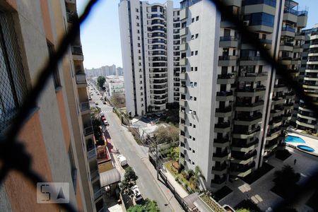 Vista de apartamento para alugar com 3 quartos, 78m² em Camargos, Guarulhos