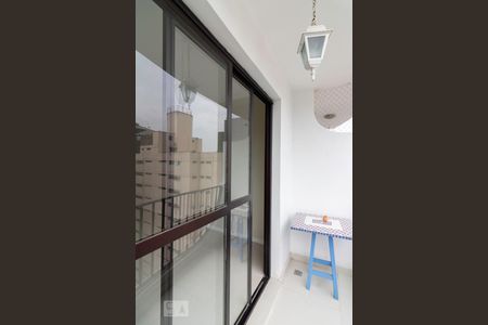 Varanda Sala de apartamento para alugar com 2 quartos, 100m² em Vila Olímpia, São Paulo