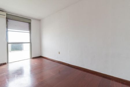 Dormitório de apartamento à venda com 2 quartos, 70m² em Humaitá, Porto Alegre